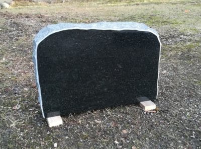 Hauakivi-pol-56x37x10cm