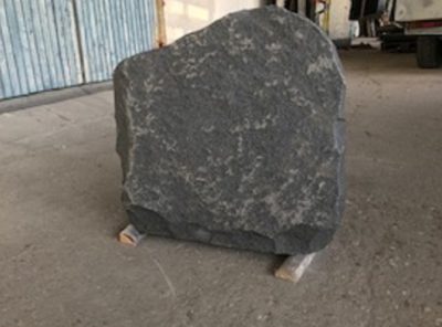 Hauakivi-k20-62x55x14cm