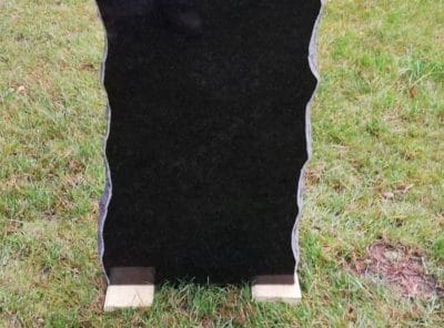 Hauakivi -kar1-38x70x10cm