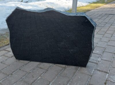 Hauakivi-U-67x48x8cm