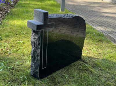 Могильный камень-414-55x50x10cm