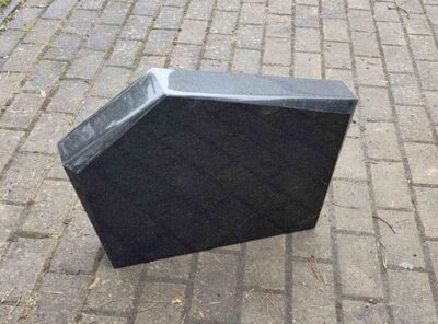 Kapakmens-lēts-g15-60x40x10cm