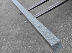 Läikiv Bakost Grey piirdematerjali komplekt 2,5×2,5m hauaplatsile