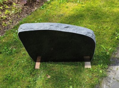 Hauakivi-GK3-77x59x10cm